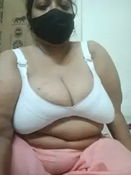 Stripchat Nude Webcam of zeepe19