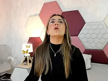 Stripchat Live Sex Cam of AriaRous
