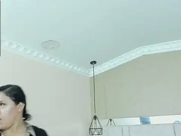 Stripchat Live Sex Cam of kimCosseyy