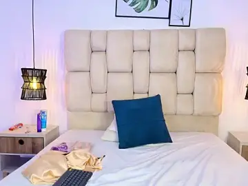 Stripchat Live Sex of KimberlyFox_t