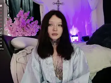 Stripchat Live Sex Cam of Lein_Bone