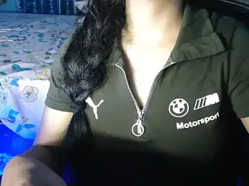 Stripchat Live Sex Cam of Cuteangle1