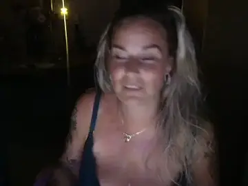 Stripchat Best live sex cam show of xMystiqueMavenx