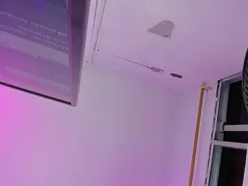 Stripchat Free Porn Cam of leslyy_evans