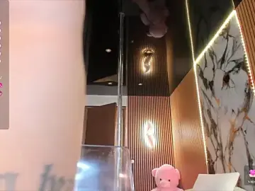 Stripchat Watch Live Sex Cams of LisaAkira
