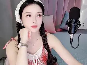 Stripchat Nude Webcam of Momo-Wow