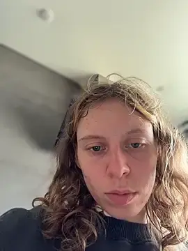 Stripchat Free Live Porn of RinaMood