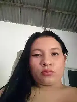 Stripchat Free Porn Cam of hot-mom22