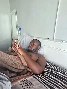 Stripchat Free Porn Cam of LaughRiotX