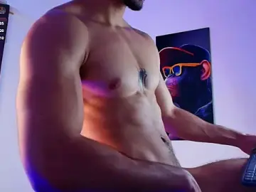 Stripchat Adult Webcam of IamAxel03