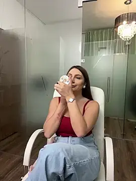Stripchat Sex Chat of ClaraaJoy