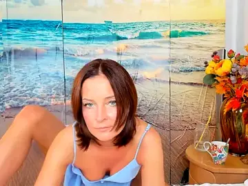 Stripchat Free Porn Cam of ViciousSiren