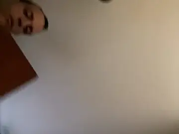 Stripchat Free Porn Cam of mr_k222