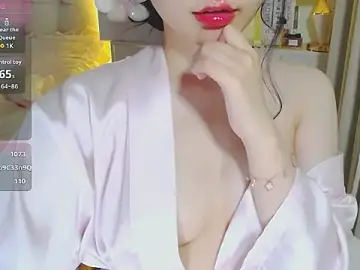 Stripchat Free Porn Cam of HaLa_Madrid20