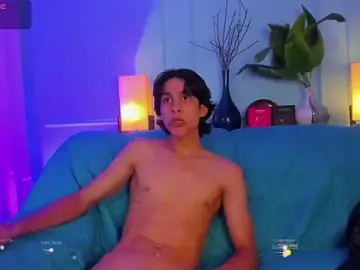 Stripchat Free Live Porn of Cheys_Mast