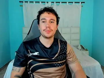 Stripchat Adult Webcam of juan__jimenez