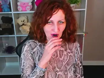Stripchat Best live sex cam show of Sindy_Ortega