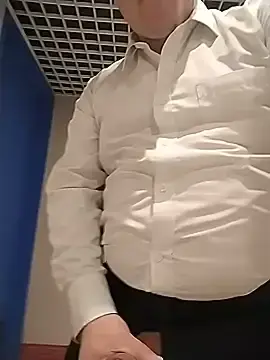 Stripchat Live Porn of BigCristh79
