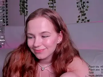 Stripchat Live Sex Cam of Fox_Lisa