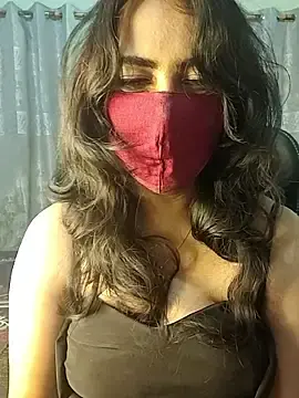 Stripchat Live Sex Cam of Alana_curise