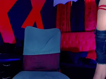 Stripchat Free Porn Cam of AlanFox1