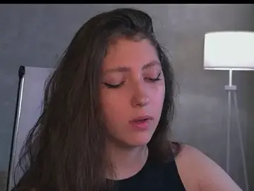 Stripchat Free Live Porn of Mary_Miiller