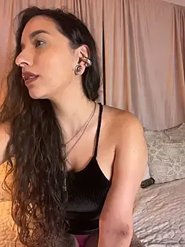 Stripchat Adult Webcams of ThaliaRivera_