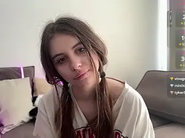 Stripchat Best live sex cam show of evvaavve