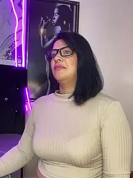 Stripchat Free Live Porn of Selin_mehott