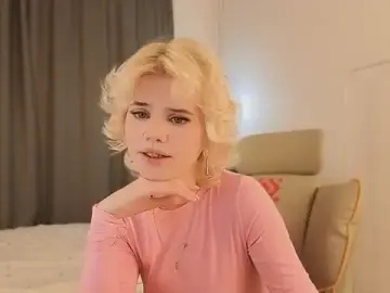 Stripchat Live Sex Cam of mood_berry_