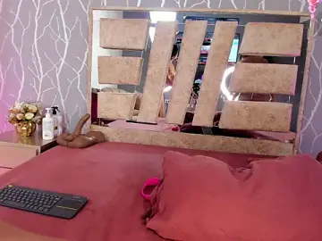 Stripchat Live Sex Cam of katherine_sophia