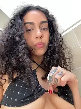 Stripchat Live Sex Cam of Sora_pasquale