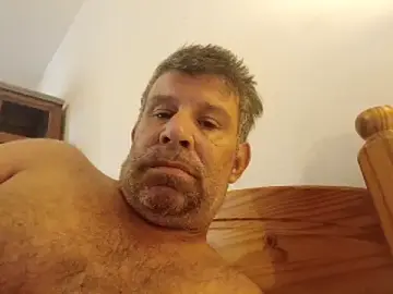 Stripchat Sex Cam of stud2512