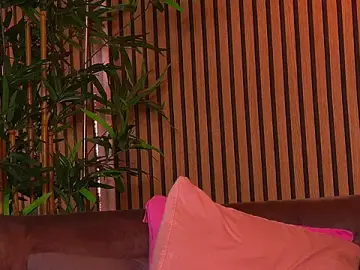 Stripchat Watch Live Sex Cams of KhloeDaviss
