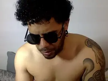 Stripchat Adult Webcam of Rrush_velvet