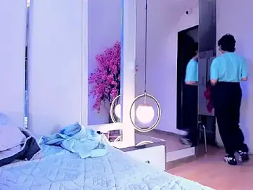 Stripchat Watch Live Sex Cams of Calioperoux