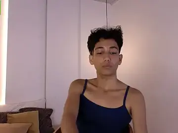 Stripchat Live Sex Cam of hot_little_bunny