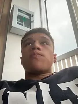 Stripchat Adult Webcams of Dominik_Souza