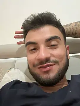 Stripchat Live Sex of 19lukibo