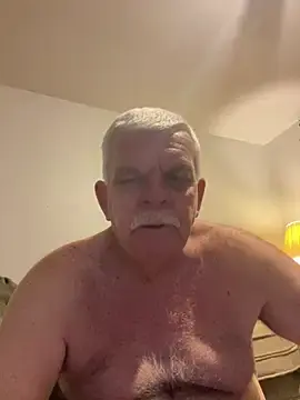 Stripchat Live Sex Cam of Silver1959