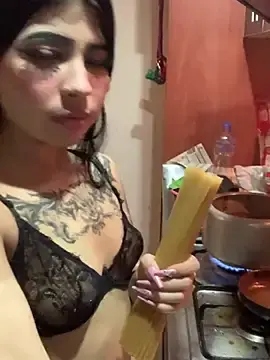 Stripchat Nude Webcam of Dannii-