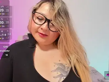 Stripchat Adult Video Chat of Kharla_Marin