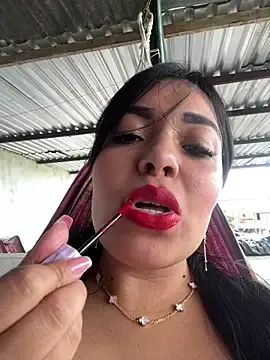 Stripchat Nude Webcam of _SARA_69