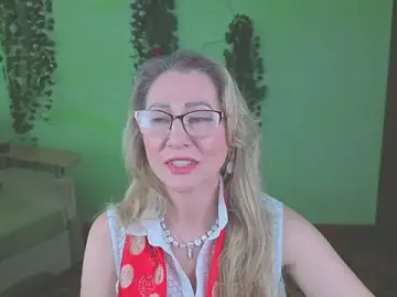 Stripchat Free Porn Cam of Habibi_Honeyy