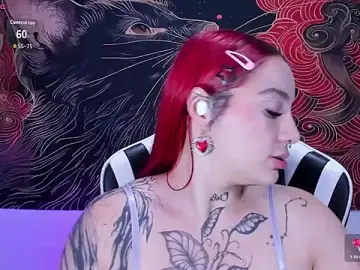 Stripchat Nude Webcam of annika_taylor