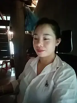 Stripchat Sex Cam of milo123-xx