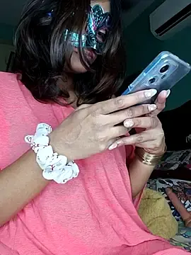 Stripchat Adult Webcams of Queenniaa