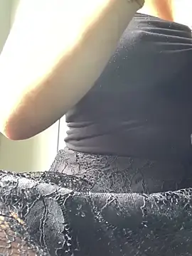 Stripchat Live Sex Cam of Bigcunt-hairy