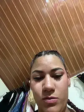 Stripchat Best live sex cam show of MissShantall_
