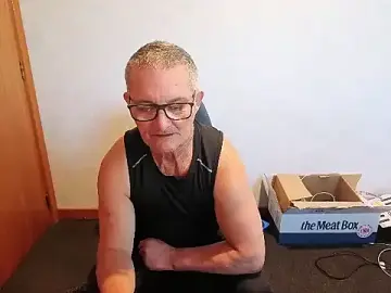 Stripchat Nude Webcam of daddy_man
